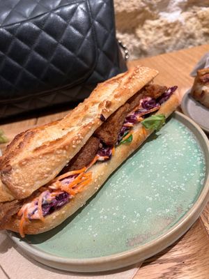  at Land & Monkeys - Amsterdam in Paris