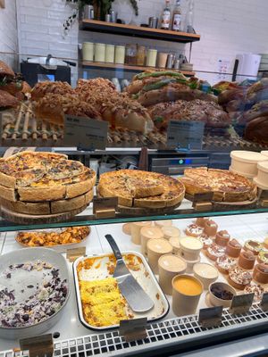  at Land & Monkeys - Amsterdam in Paris