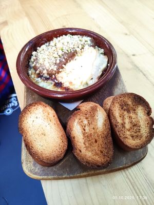 Camembert  at Suquía Café in Mallorca