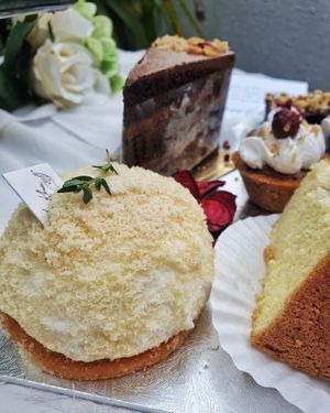 4 at la.kkum in East Singapore