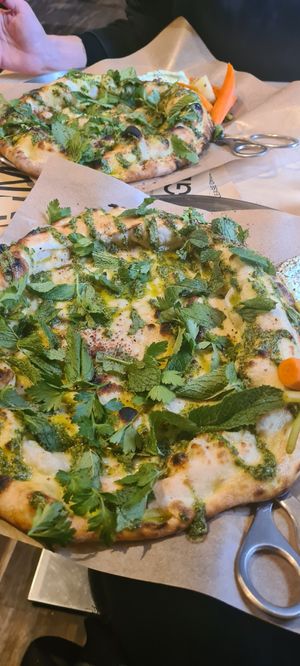 Amalfi at Gemello Vegan Pizza in Berlin