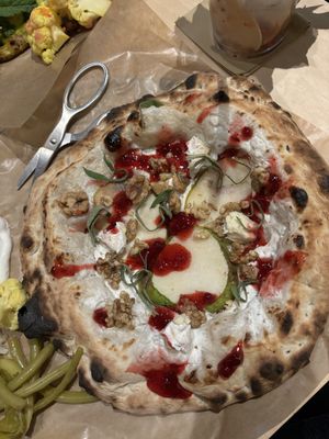 Posh   at Gemello Vegan Pizza in Berlin