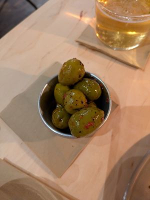 Funky olives: 4.5/5 

Powerful flavor. at Gemello Vegan Pizza in Berlin