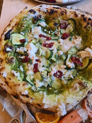 Winter special at Gemello Vegan Pizza in Berlin