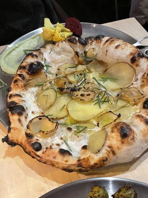   at Gemello Vegan Pizza in Berlin