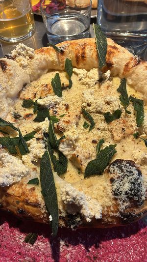 Cheessy: Four vCheese Pizza  at Gemello Vegan Pizza in Berlin