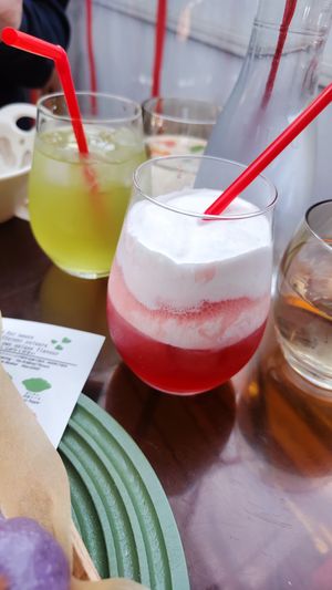 Vegan drinks at Vegan Gyoza Yu Cafe in Tokyo