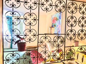 The chatting window from the kitchen  at Tin Lid Cottage in Banton