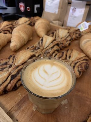 Flat White meets Franzbrötchen . at Shluk in Trier