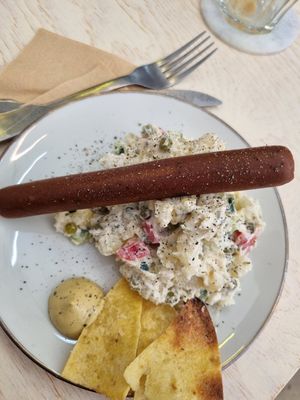 Potato salad with tofu sausage at Shluk in Trier