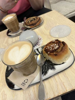 Another visit to Shluk. Always good to be back. 😋🌱  at Shluk in Trier