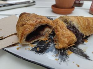 Das Schokocroissant at Shluk in Trier