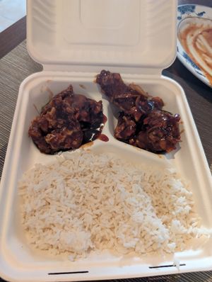 General Tso with mock chicken - this is how much was left after I ate a plate at Hung Paradise in Oranjestad