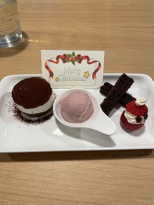 Christmas dinner dessert: strawberry ice cream, tiramisù and brownie  at Saishoku Ryouri F - Vegan Restaurant F in Kyoto
