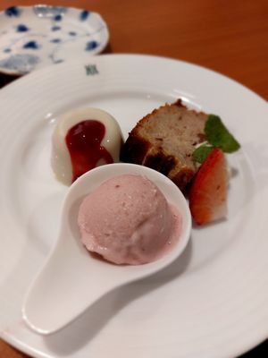 Dessert - banana cake, coconut milk panna cotta, strawberry gelato and fruit at Saishoku Ryouri F - Vegan Restaurant F in Kyoto