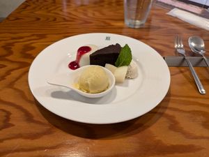 Dessert plate at Saishoku Ryouri F - Vegan Restaurant F in Kyoto
