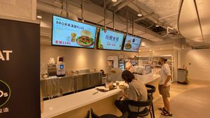 Bar at Gustosa Future Bar 玩饗食庫 - Wán - Xiǎng Shí Kù in Taipei