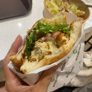 “Chicken” sandwich at Gustosa Future Bar 玩饗食庫 - Wán - Xiǎng Shí Kù in Taipei