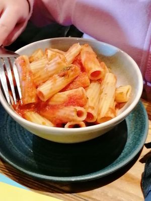 Tomato pasta at Sgwd Gwladys in Neath