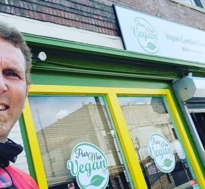 Best empanadas in the 🌎 at Poor Man Vegan in Jersey City