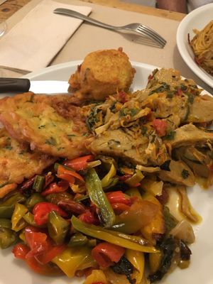 amazing plate with some of the vegan buffet options at La Cucina Dei Colori in Catania