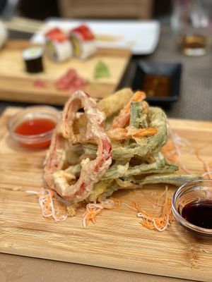 Vegetable tempura at Buddha & Sakura in Calheta