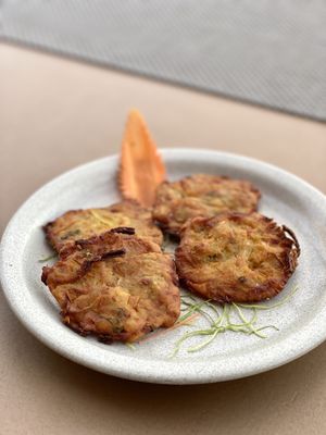 Onion bhaji at Buddha & Sakura in Calheta