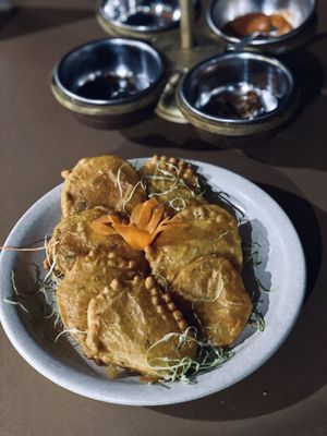 Aloo pakora at Buddha & Sakura in Calheta
