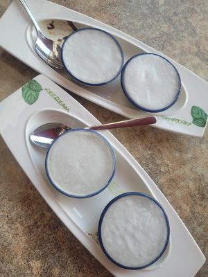 Dessert succulent qui se mange chaud. at Mum Aroi in Offenburg