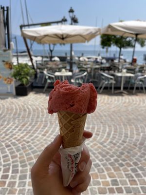 Vegan Fragola Sorbet with Vegan + Gluten-free Cone  at Gelateria Azzurra in Gargnano