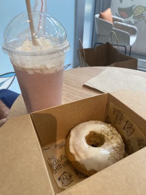 Carrot cake donut and strawberry milkshake   at The Chocolate Chip Bakery in Miami