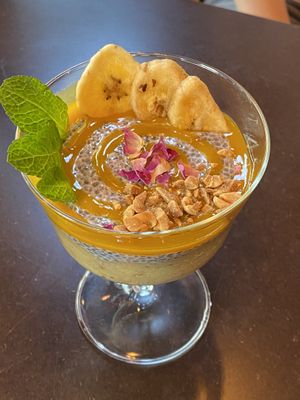 Mango-banana-chia-pudding ❤️ at Bodhicitta Vegan Bowl in Berlin