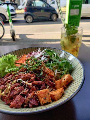 BÚN XÁ XÍU at Bodhicitta Vegan Bowl in Berlin