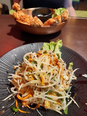 Papaya salad at Bodhicitta Vegan Bowl in Berlin