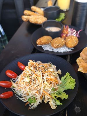 Goi Du Du (green papaya salad) at Bodhicitta Vegan Bowl in Berlin