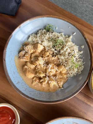 Cauliflower tofu tikka  at The House of AïA in Playa Del Carmen