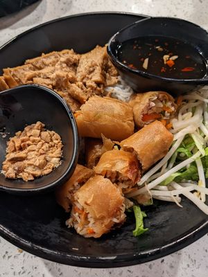 Vermicelli noodle dish at PhoLicious in Bloomingdale