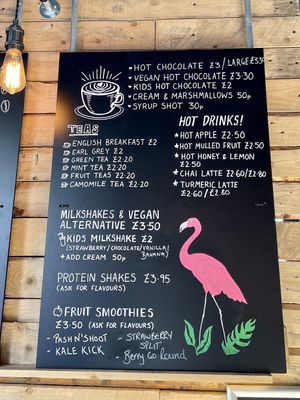 Drinks at Shore. Coffee by the Coast in Felixstowe