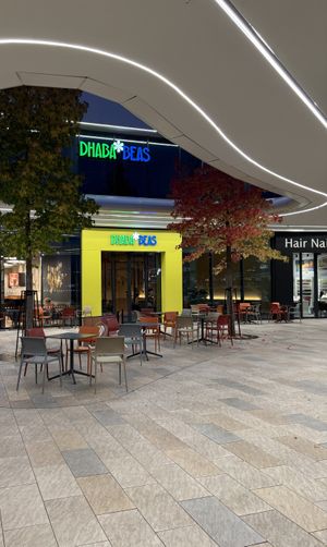 Bright entrance way    at Dhaba Beas in Cestlice