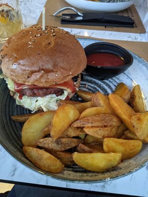 Beyond burger at The Finch in Santorini