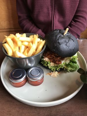 Black jack burger (jack fruit)  at Rothen-Burger in Rothenburg Ob Der Tauber