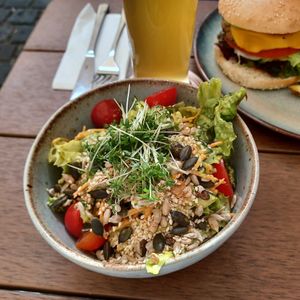 Side salad to Spinach spaetzle at Emmi's Kitchen in Augsburg