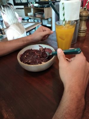  at Café Janis in Lisbon