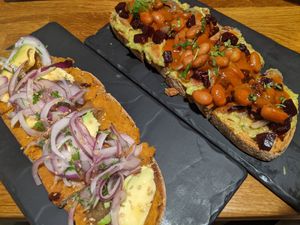 vegan toasts at Lanbroa in Pamplona