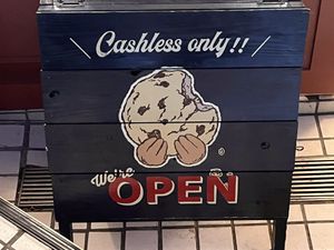 Credit card only - no cash  at Ovgo B.A.K.E.R Edo St in Tokyo