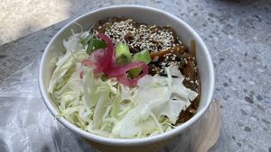 Japchae mit Reis  at KSF (Korea Street Food) in Ljubljana