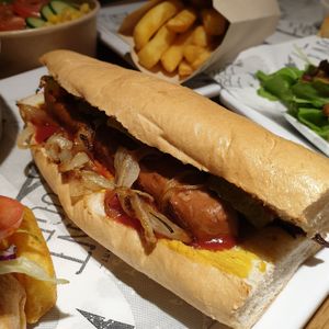 Hot Dog at Front Food in Vienna