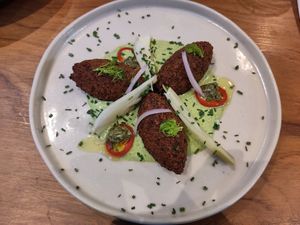 Sprouted lentil falafel at NIYA in Casablanca