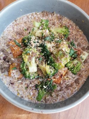 Crema di limone, tofu e broccoli. at NIYA in Casablanca