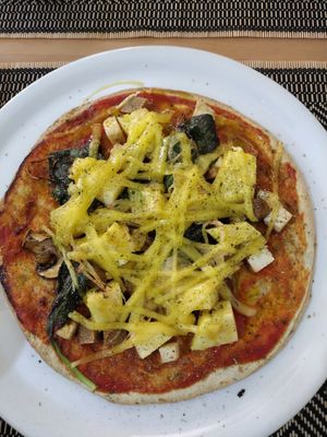 Vegan pizza with everything on it at Mr. Vegan in Costa Da Caparica